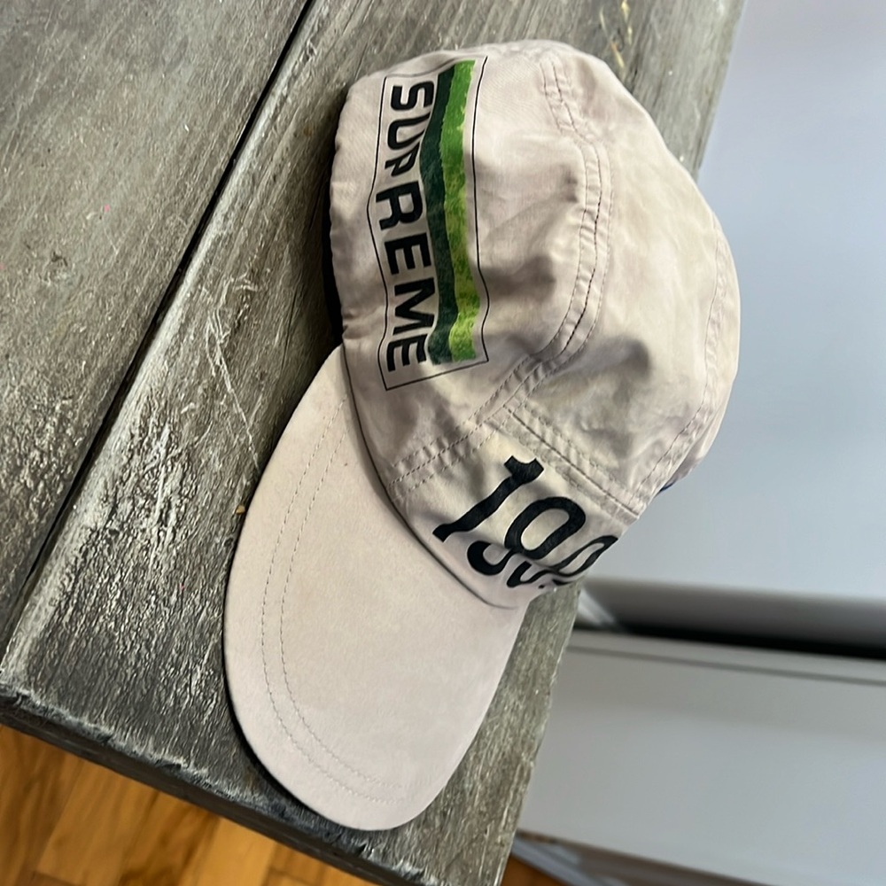 Supreme × Vintage
Supreme 1994 Stadium Cycling Cap